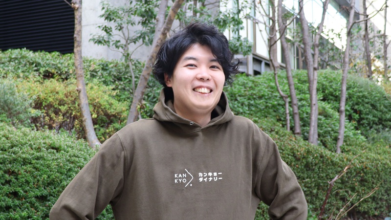 ���� ���